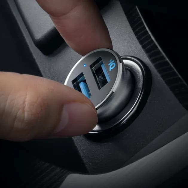 شاحن سيارة PowerDrive II Alloy بقوة 24 واط من Anker - صورة 5